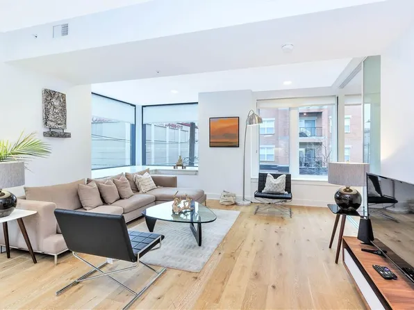 1101 Grand St #302, Hoboken, NJ 07030