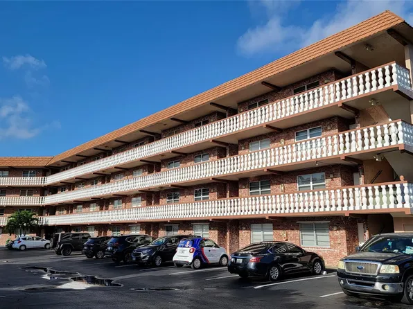 801 NE 18th Court #404, Fort Lauderdale, FL 33305