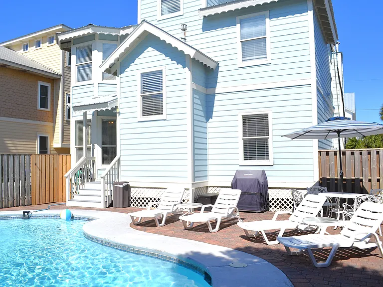68 Cobia St — Photo 2