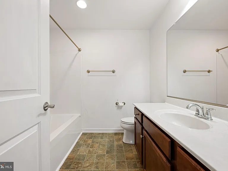 42 Mer Way — Photo 18