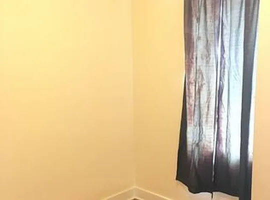 Rented by Lang Realty LLC | media 10