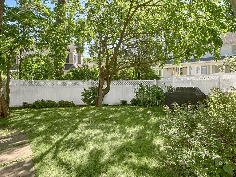 1954 Palmer Ave — Photo 20