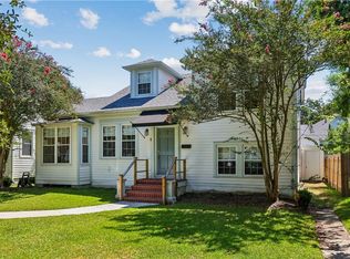 5843 Vicksburg St, New Orleans, LA 70124