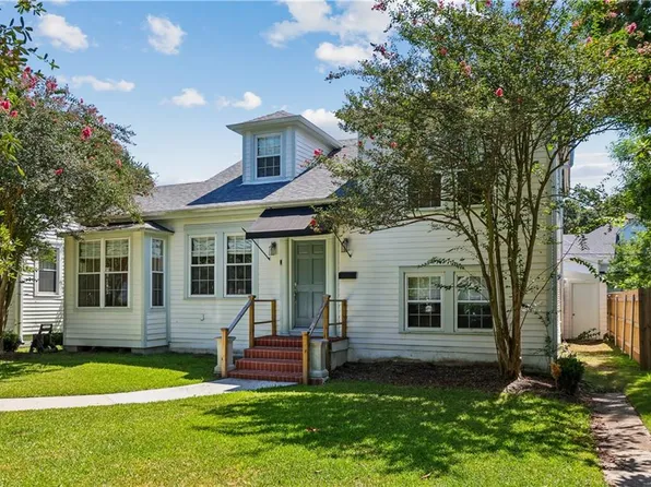 5843 Vicksburg St, New Orleans, LA 70124