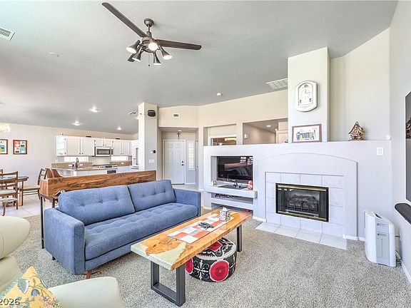 5th image of 1154 Sierra Laurel Ct