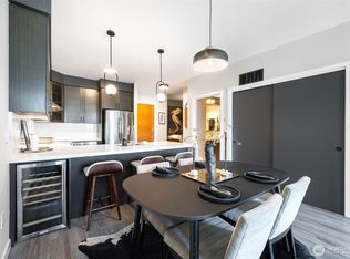 1760 NW 56th St APT 623, Seattle, WA 98107