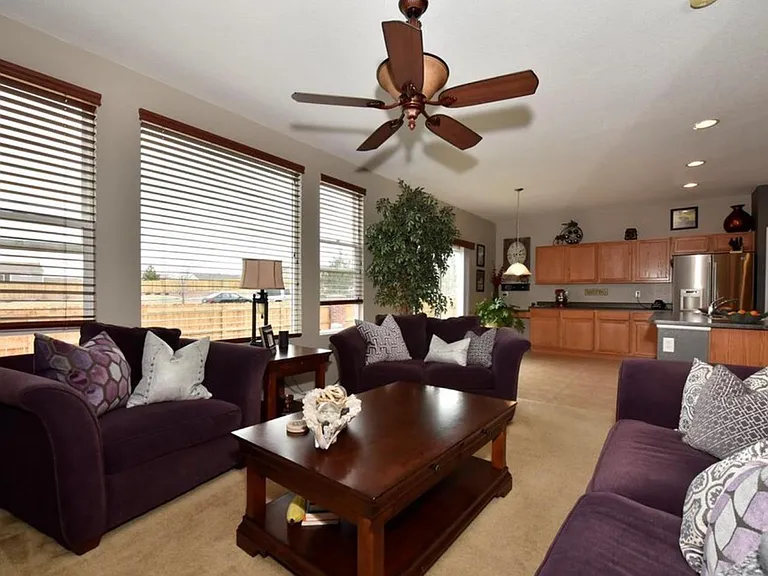 Open floor concept w/ 9 ft. Ceilings