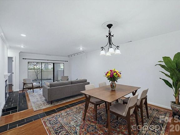 3rd image of 232 Queens Rd APT 37