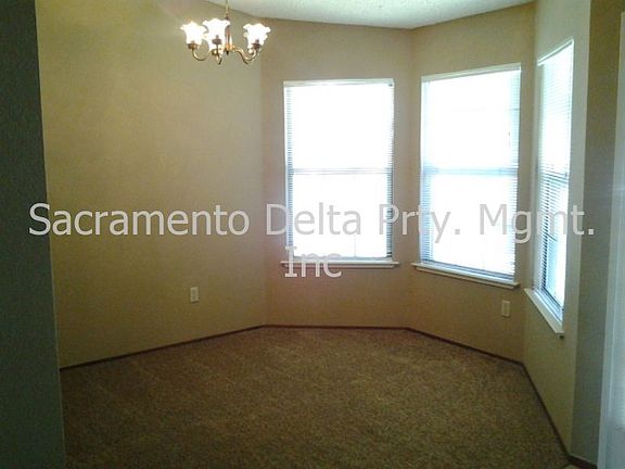5th image of 683 Astill Way