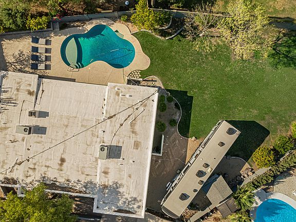 5th image of 5102 E LARKSPUR Drive