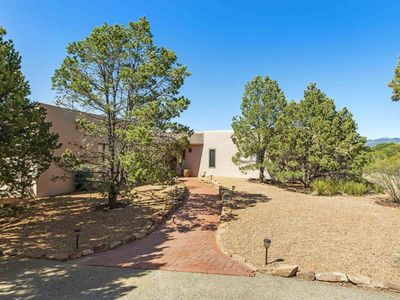 3233 Calle Celestial, Santa Fe, NM, 87506