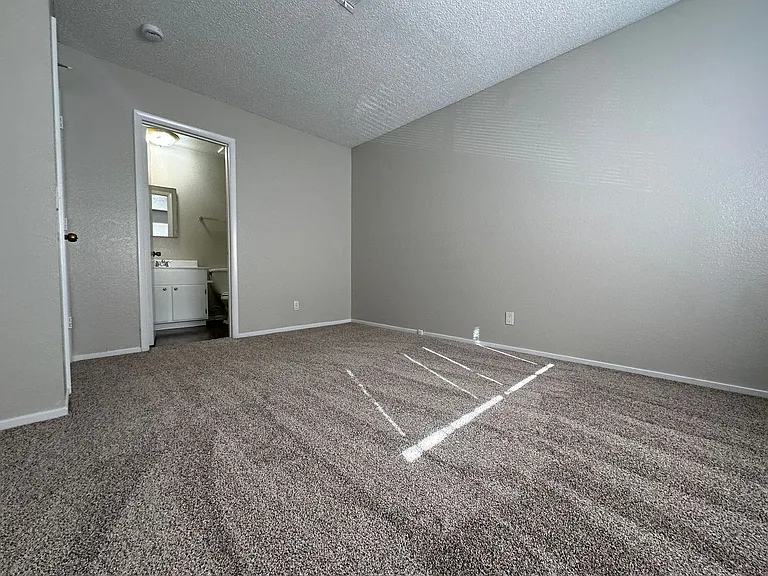 181 Bel Port Dr #184 — Photo 9