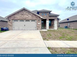 1165 Oak Way, Webb City, MO 64870