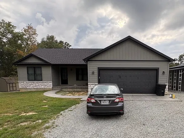 85 Chestnut Xing, Farmington, MO 63640