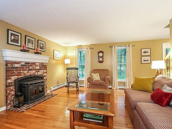 5th image of 14 W Vaughan St