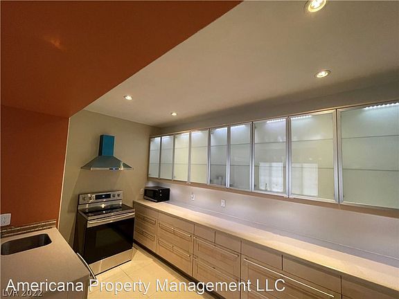 4th image of 2031 Hussium Hills St Unit 104