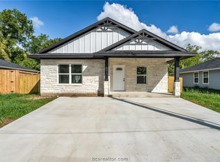 1204 Dale St, Bryan, TX 77803