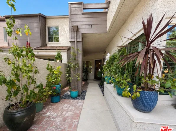 117 N Via Colinas, Thousand Oaks, CA 91362