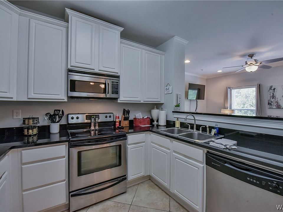 1st image of 700 15th St Unit 2302