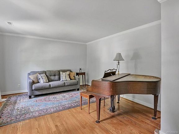 5th image of 13903 Cedar Cliff Ct