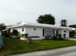 6902 NW 70th St, Tamarac, FL 33321