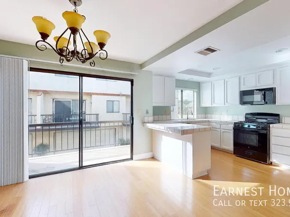 22525 Sherman Way Unit 1403, West Hills, CA 91307