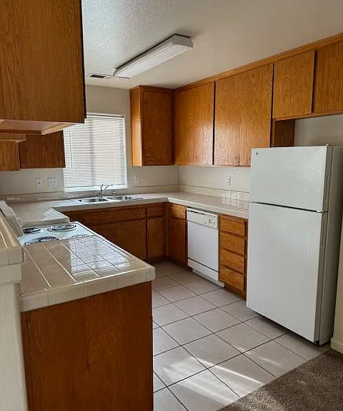 Spring Meadows Apartments — Photo 5