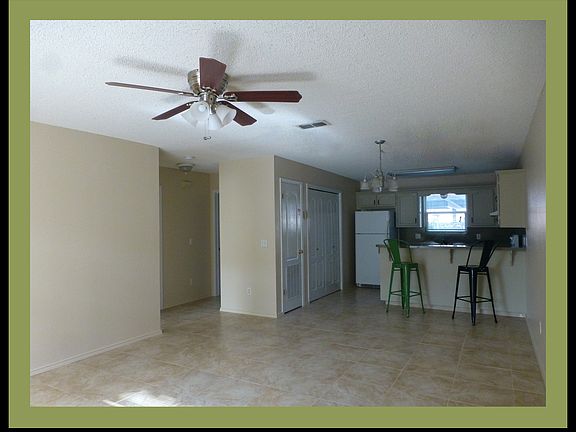 2nd image of 2501 Hibiscus Ave #32