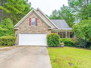 145 Redgrass Ln, Carthage, NC 28327