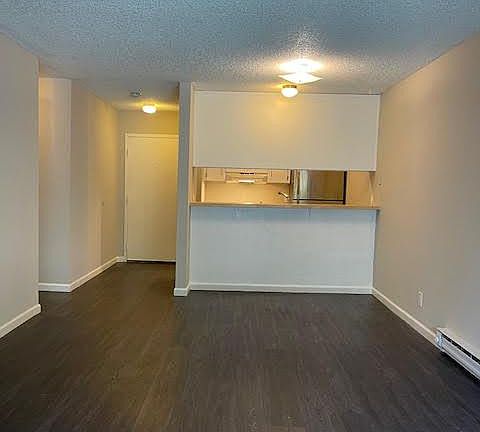 2nd image of 361 Half Moon Ln APT 108