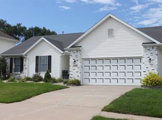 1105 28th Ave, Silvis, IL 61282