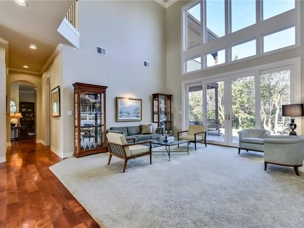 2119 Wimberly Ln, Austin, TX 78735