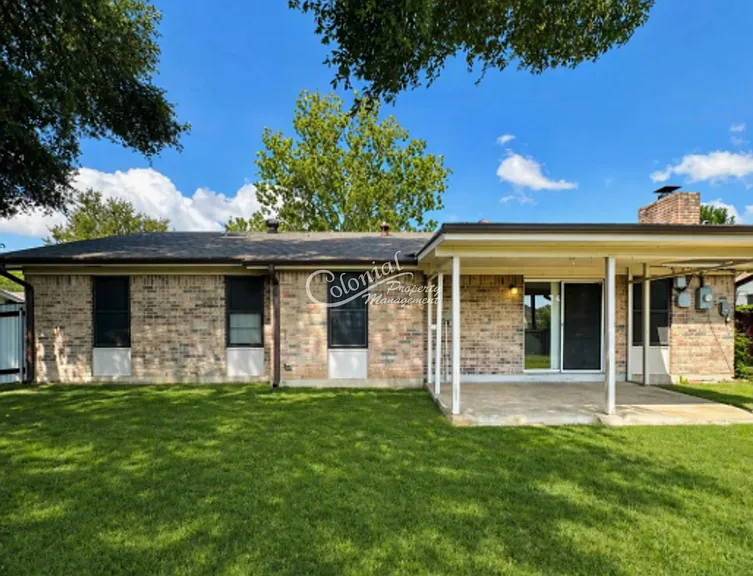 2806 Greystone Dr — Photo 11