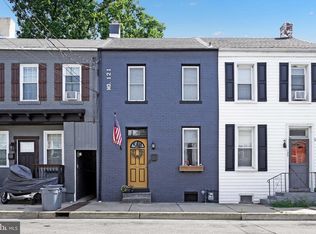 121 S 5th St, Columbia, PA 17512