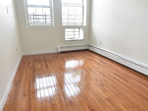 5th image of 2057 Story Ave #2F