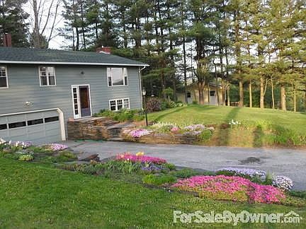1st image of 355 Sherwood Dr
