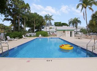 320 SE 2nd Ave APT B1, Deerfield Beach, FL 33441