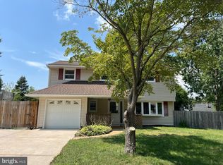 5 Monterry Dr, Newark, DE 19713