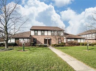 5607 Cobblegate Dr, Dayton, OH 45449