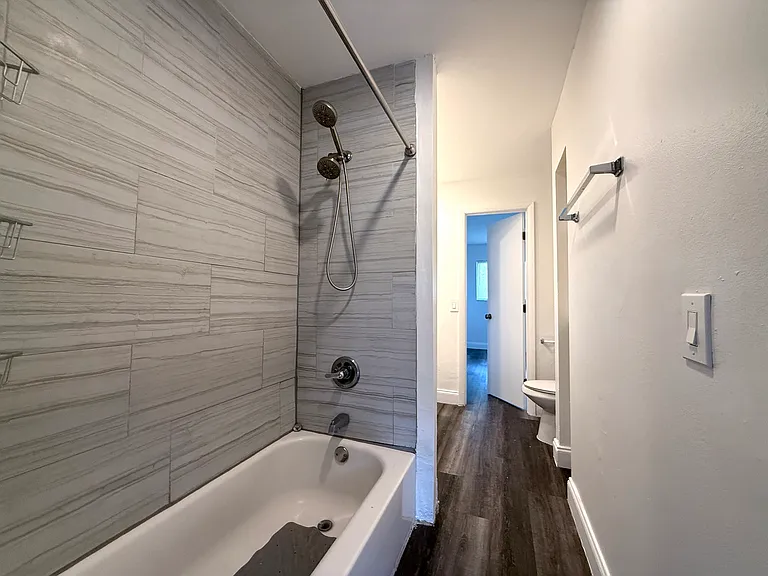 7721 Dunham Blvd #D — Photo 18