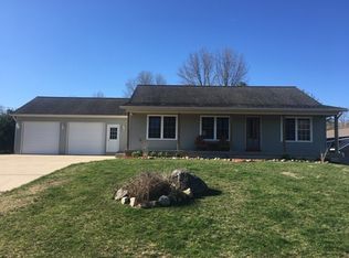 3340 22 Mile Rd NW, Kent City, MI 49330