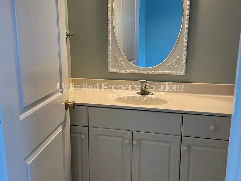700 Ocean Blvd #1 — Photo 12