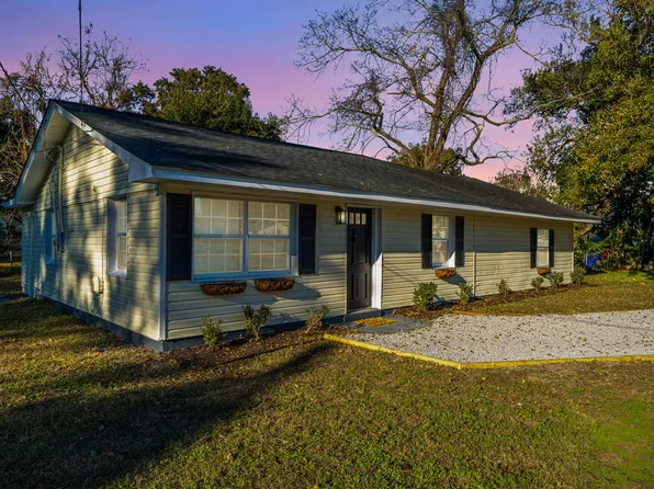 2328 Meridian Rd, North Charleston, SC 29405