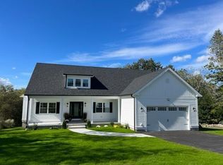 509 Metacom Ave, Bristol, RI 02809