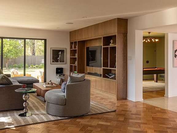 5th image of 1345 Casiano Rd