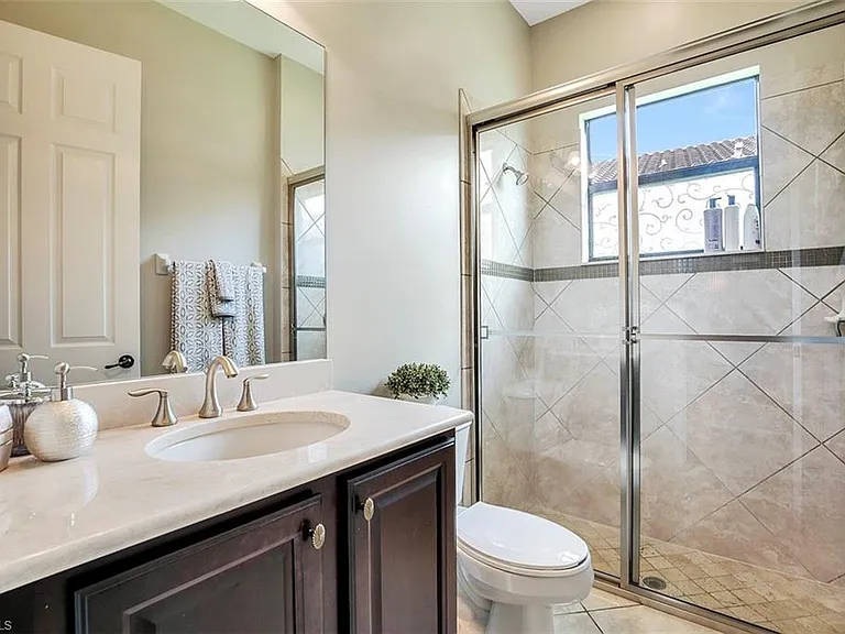 3745 Pleasant Springs Dr — Photo 17
