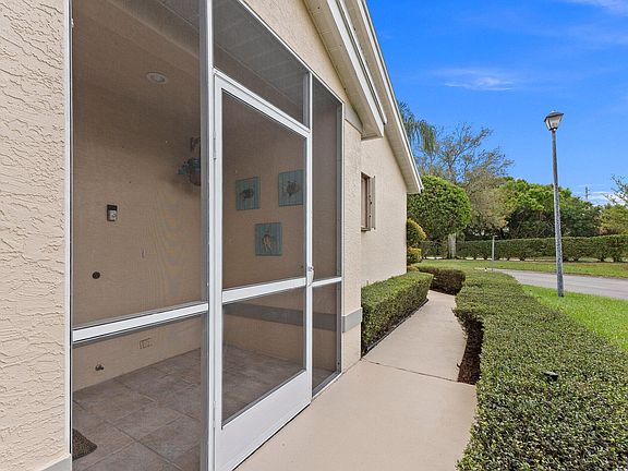 5th image of 4214 SE Home Way