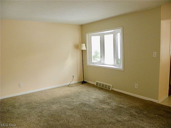 4th image of 4124 W 144th St