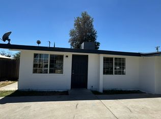 757 S Oliver St, Tulare, CA 93274