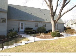 34 Hallmark Hill Dr, Wallingford, CT 06492